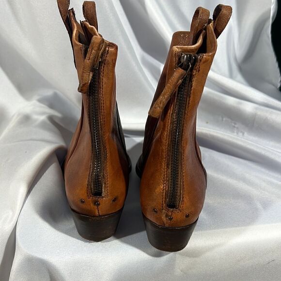 WE THE FREE WADE DISTRESSED ANKLE BOOTS IN WASHED CHESTNUT NEW SIZE 39.5 - Picture 6 of 10